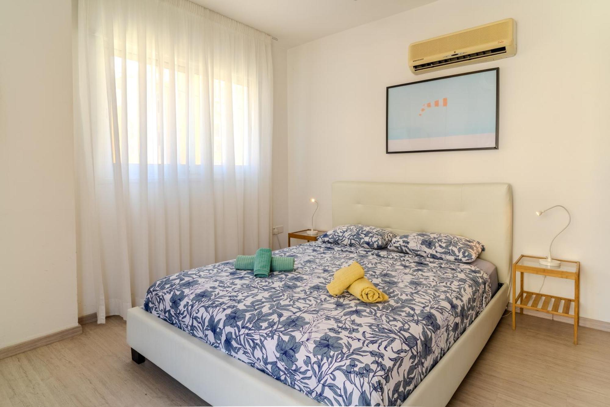 לרנקה Helios Mackenzie One Bedroom Flat מראה חיצוני תמונה