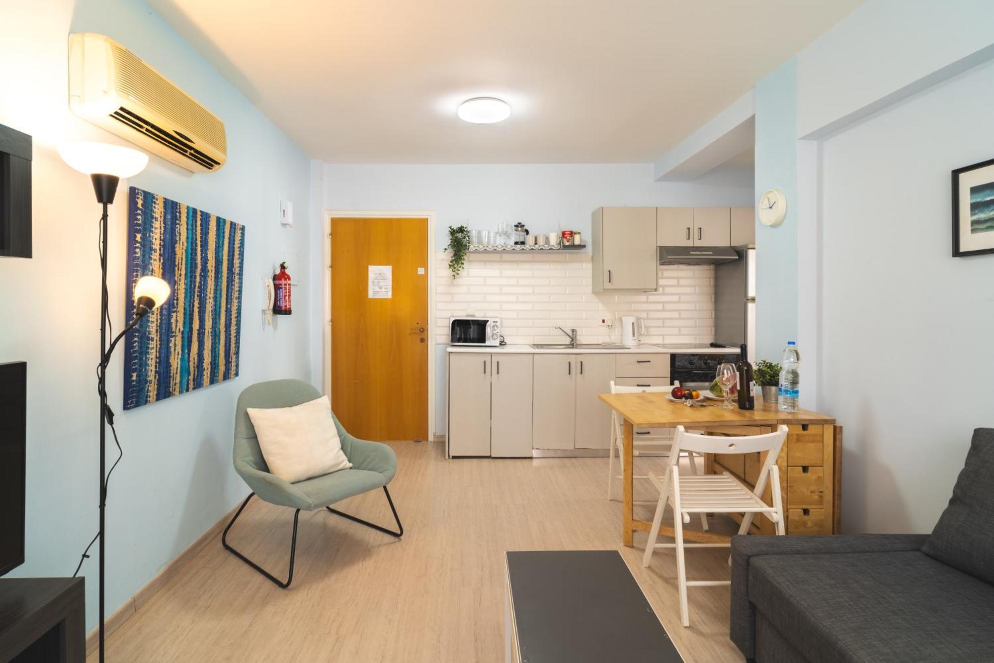לרנקה Helios Mackenzie One Bedroom Flat מראה חיצוני תמונה